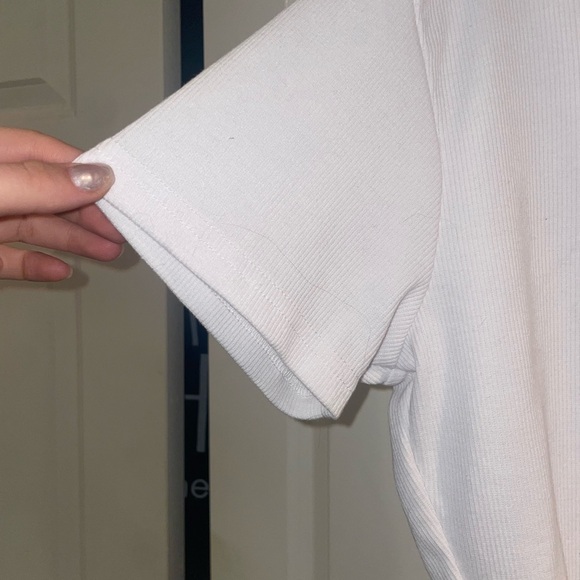 White Women's Top - Picture 3 of 5